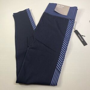 High rise seamless leggings size large NWT forever 21 navy blue